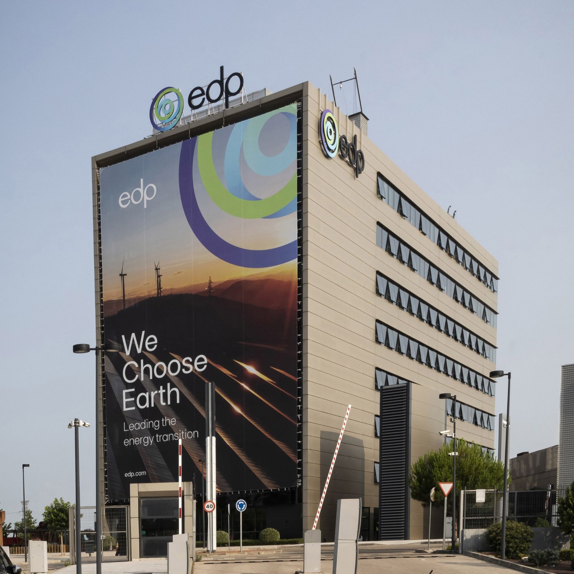 EDP-Madrid-Parque%20Empresarial%20ADEQUA%201_0.jpg