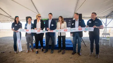 Scarlet%20Solar%20Ribbon%20Cutting_full.jpg Scarlet%20Solar%20Ribbon%20Cutting_full.jpg