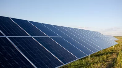 solar-cell-panels-field_500kb.jpg solar-cell-panels-field_500kb.jpg