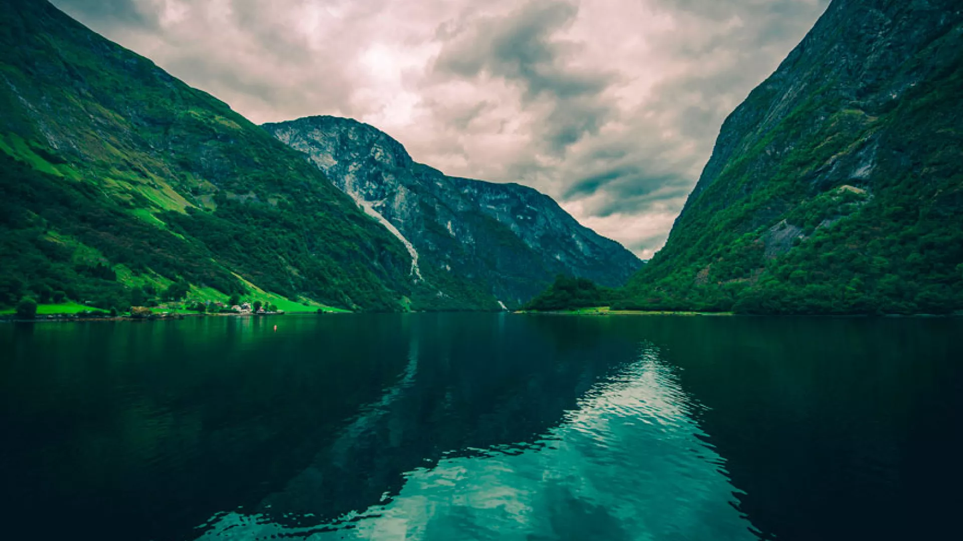AdobeStock_119263702.jpg AdobeStock_119263702.jpg
