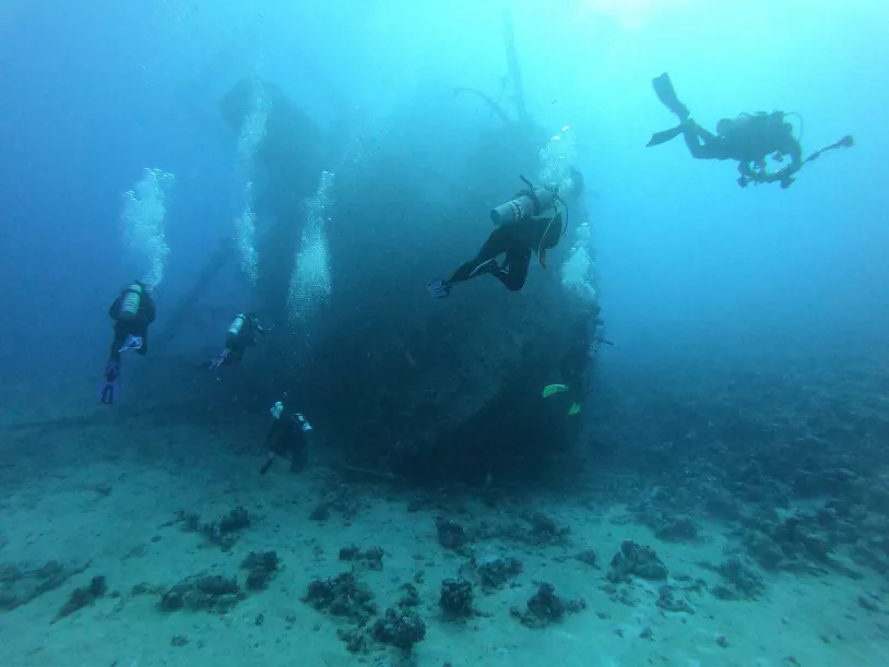 limpeza-dos-oceanos-galante.jpg